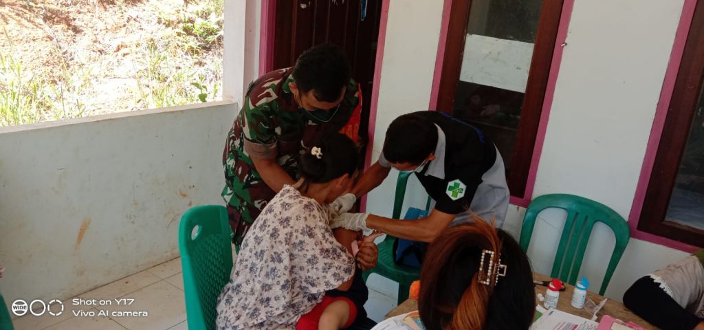 Peduli Kesehatan Ibu dan Anak, Babinsa Koramil Seluas Lakukan Pendampingan Kegiatan Posyandu