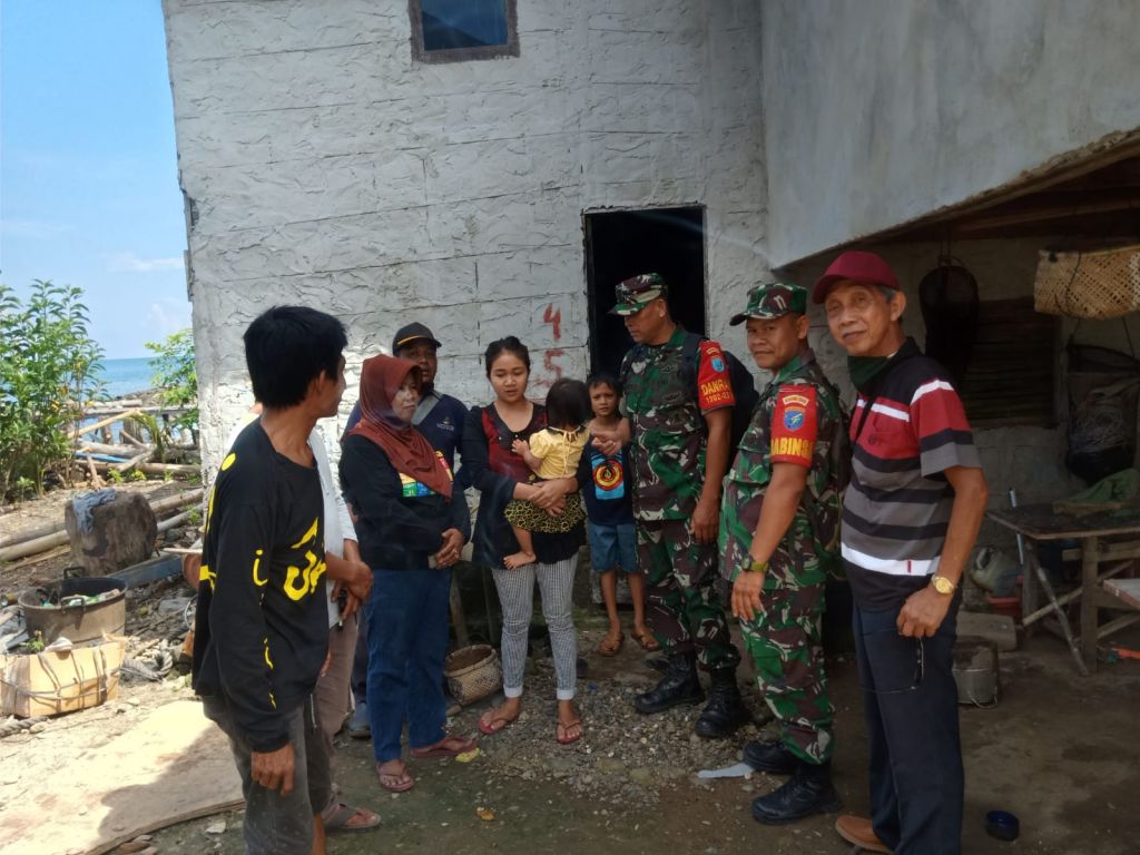 Danramil 1202-03/SRY monitoring wilayah terluar pulau kabung