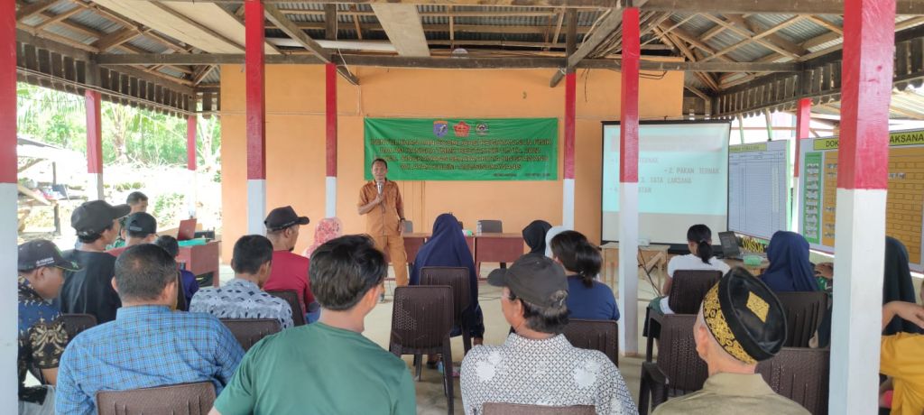 Warga kelurahan Pangmilang Ikuti Sosialisasi Perikanan/ Peternakan dari Satgas TMMD ke -115 kodim 1202/Skw