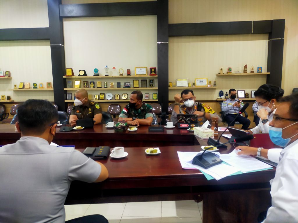 Kasdim 1202/Singkawang, Rapat Koordinasi Penanggulangan Covid-19, Saat Natal dan Tahun Baru