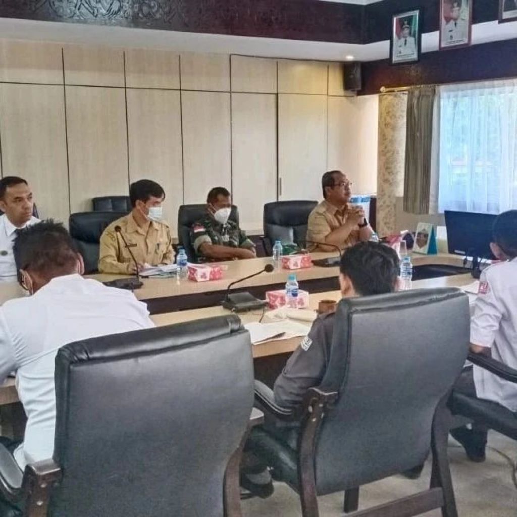 Danramil 1202-09/Jgb Hadiri Rakor pemilu serentak 2024