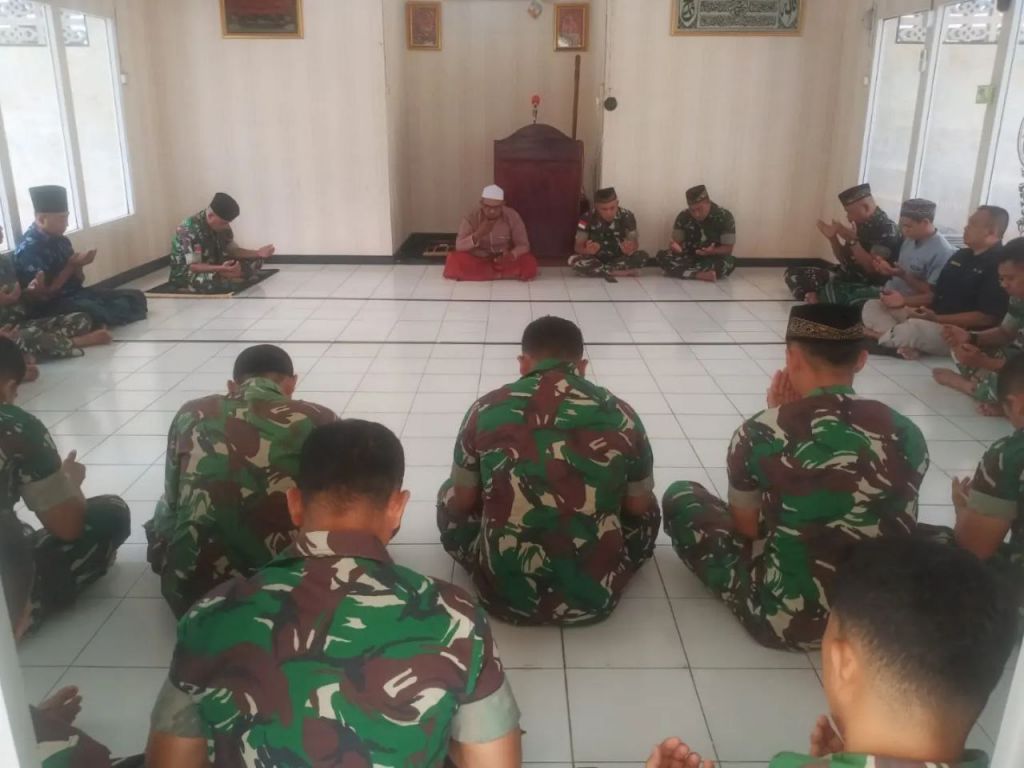 Refleksi akhir tahun dan Menjelang Tahun Baru 2023 Kodim 1202/Skw Gelar Doa Bersama