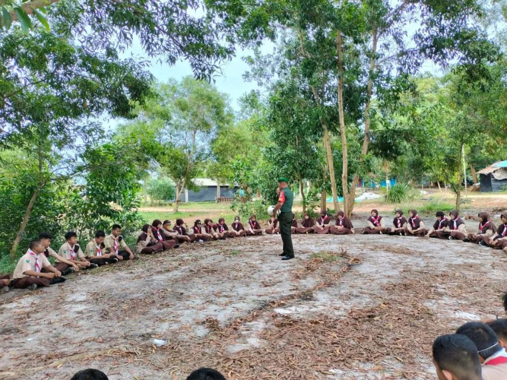 Berikan Materi Bela Negara, Ini Yang Disampaikan Babinsa Koramil 1202-03/Sungai Raya