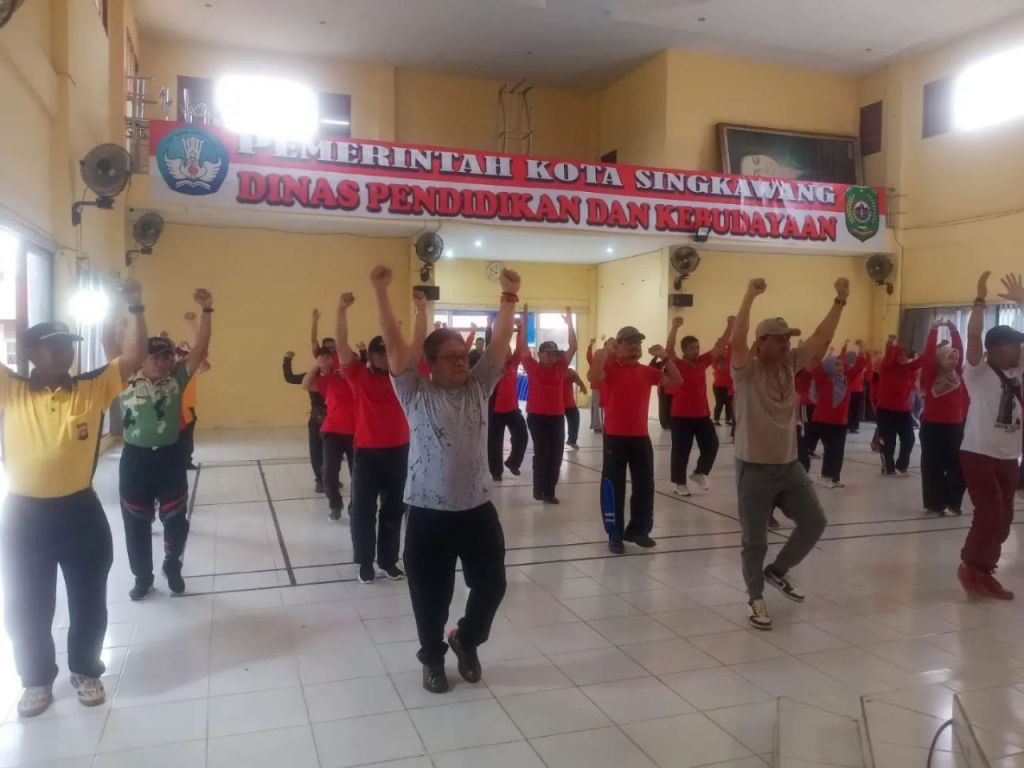 Pasipers Kodim 1202 Singkawang Hadiri Olahraga Bersama Forkopimda.
