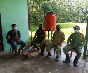 Pencapaian Target Vaksinasi, Babinsa Gelar Komsos Dengan Aparatur Pemerintah