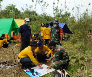 Mahasiswa Untan, Antusias Belajar Materi Navrat dan Survaivel Yang di Berikan Bati Komsos