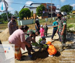 Koramil 1202-02/Sgl Menerima Kunjungan Murid TK. Taruna Kasih Bangsa Yayasan Kasih Karunia