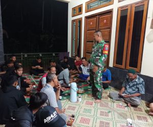 BABINSA 1202-03/SRY KOMSOS DENGAN MASYARAKAT DESA BINAAN