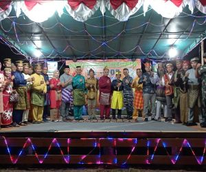 Danramil 1202-03 /SRY Hadiri Acara HUT Pulau Lumukutan ke-207