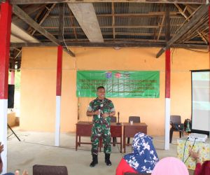 Satgas TMMD 115 Kodim 1202/Skw Gandeng Puskesmas Beri Penyuluhan Pola Hidup Sehat kepada Masyarakat