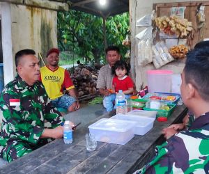 Pasiter  Kodim 1202/Skw Efektifkan Komsos dengan Warga di Lokasi TMMD