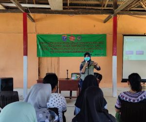 Penyuluhan KB program non fisik TMMD Kodim 1202/Skw