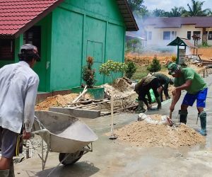 Rabat Beton Jalan Mulai Digarap Satgas TMMD Kodim 1202/Singkawang