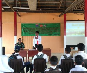 Satgas TMMD ke-115 gandeng Polres singkawang lakukan penyuluhan HAM pada masyarakat