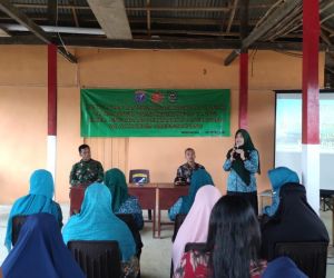 Satgas TMMD ke-115 Kodim 1202/Skw Bersama ibu PKK Beri Penyuluhan Pencegahan dan Penurunan Angka Stunting