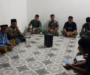 Satgas TMMD  ke-115 kodim 1202/Skw Gelar Yasinan di Rumah Warga