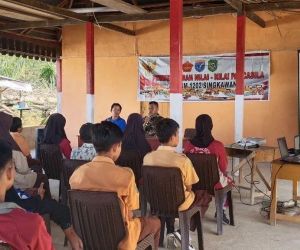 Teguhkan Cinta Tanah Air, Satgas TMMD-115 Tanamkan Nilai-Nilai Pancasila